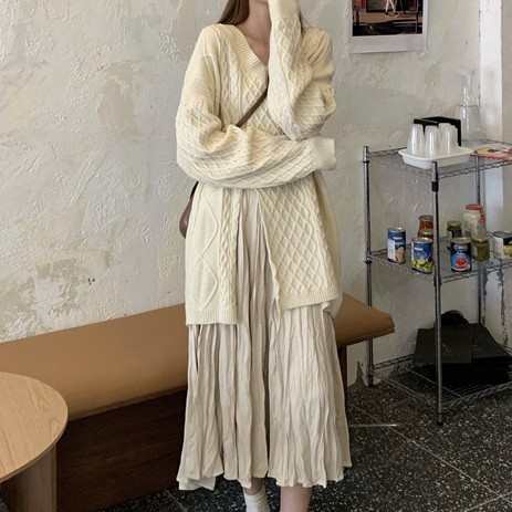 【単品注文】女子マスト高級感ファッションスリットセーター+ギャザー飾りスカートワンピースセット